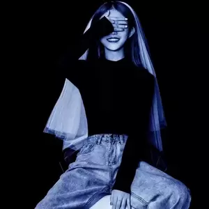 夏婉安/妍舒 - 四季变迁